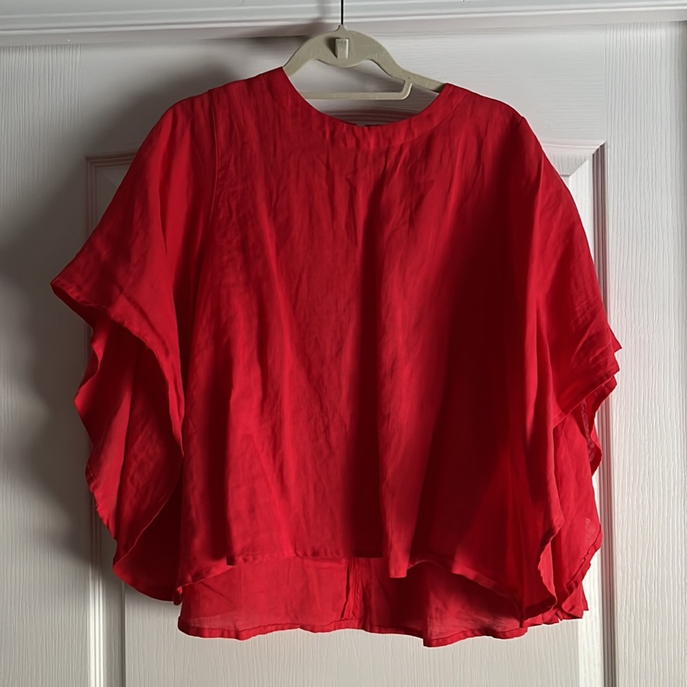 Linen cape sleeve top